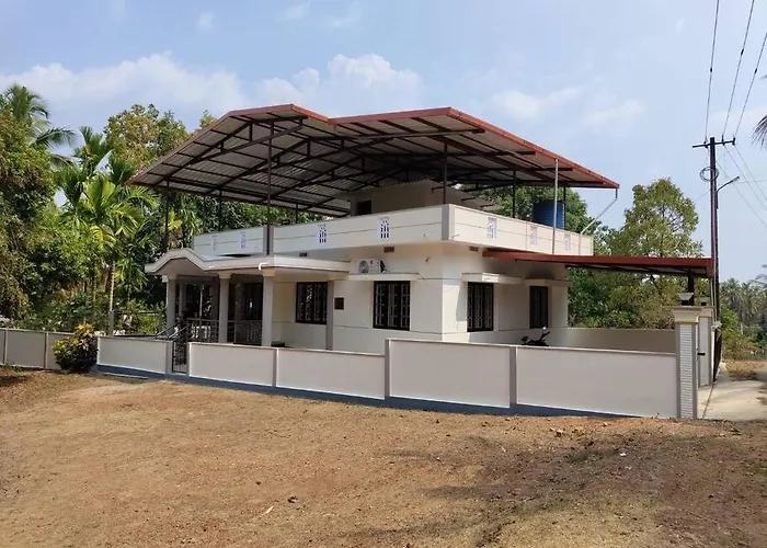 2 Bedroom House In Hebri