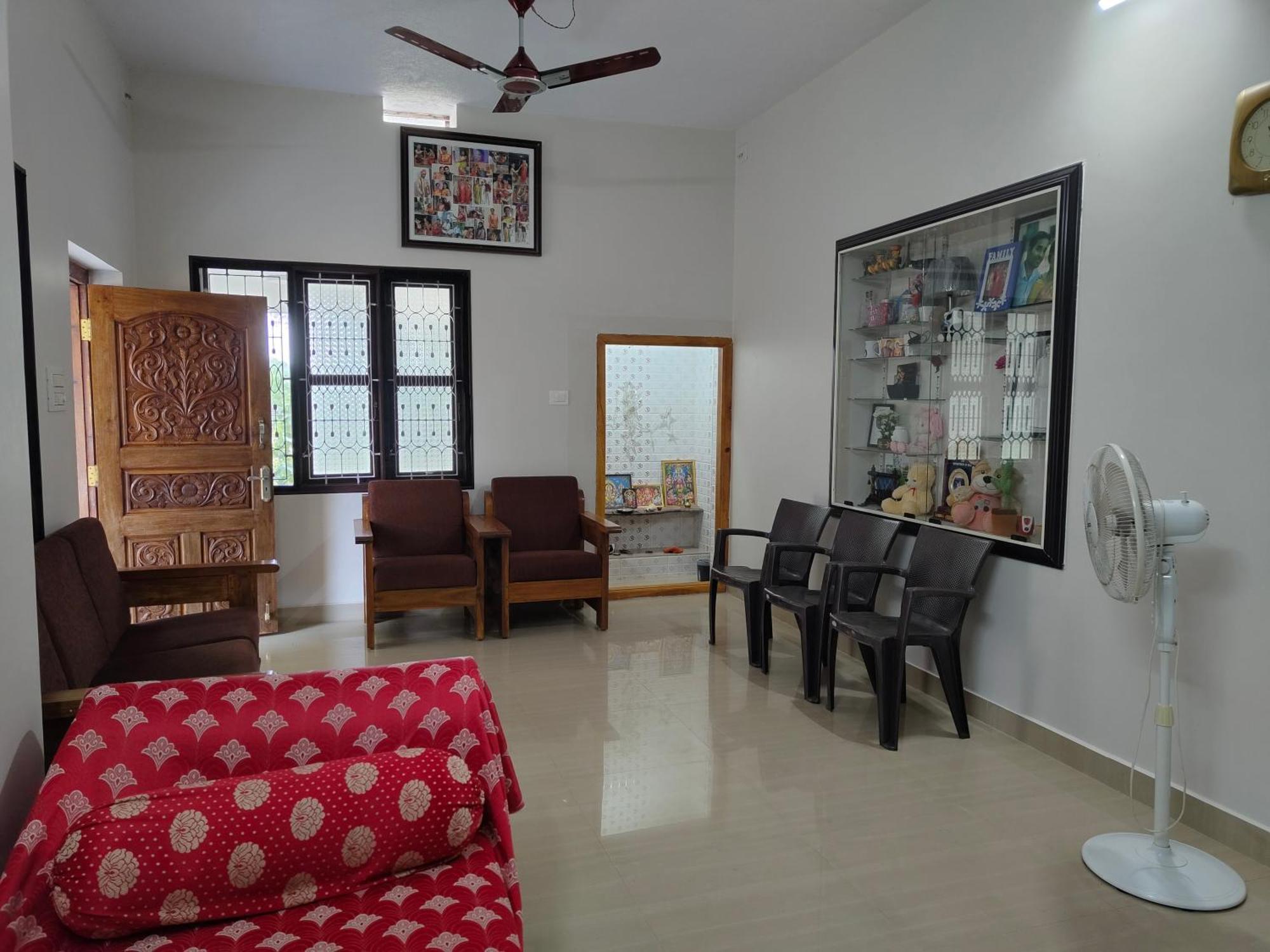 2 Bedroom House In *