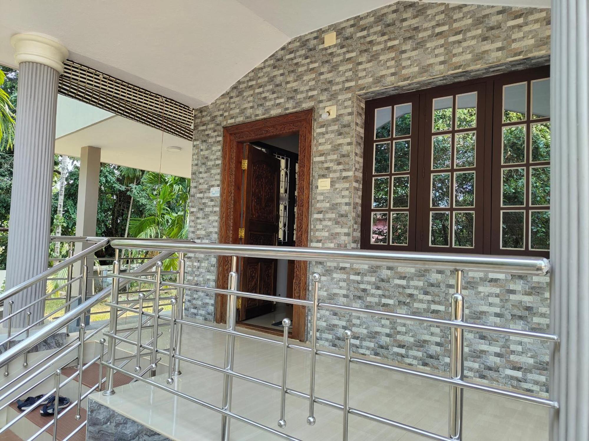 2 Bedroom House In Holiday home *